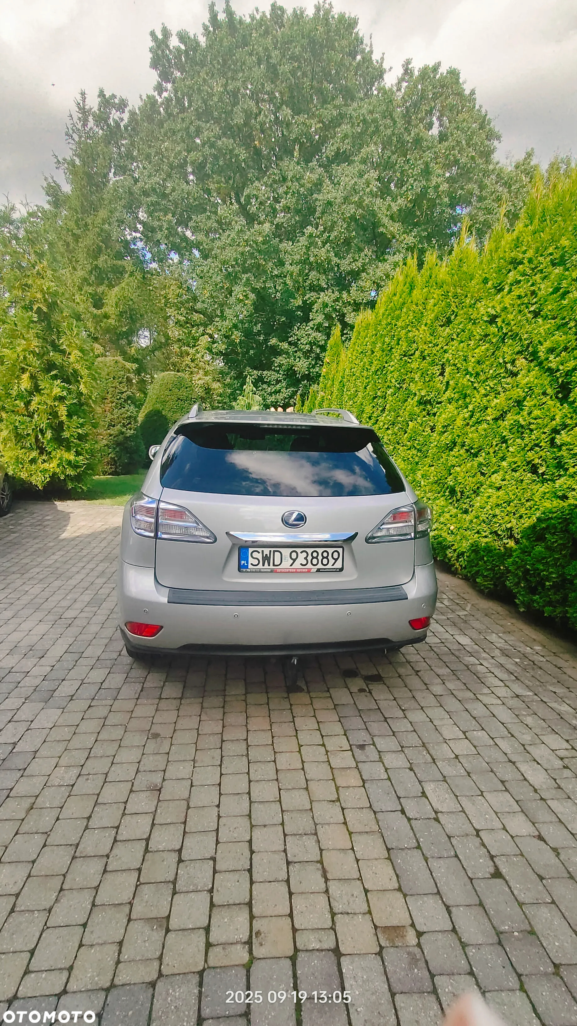 Lexus RX 400h (hybrid) - 2