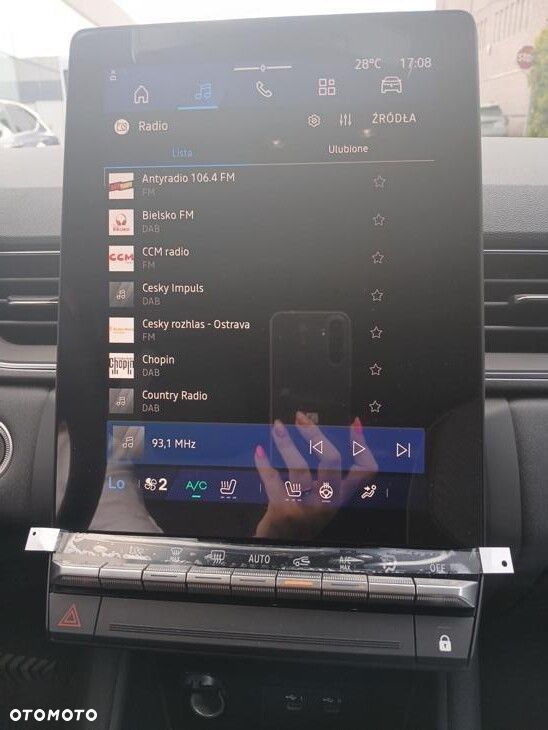 Renault Symbioz - 17