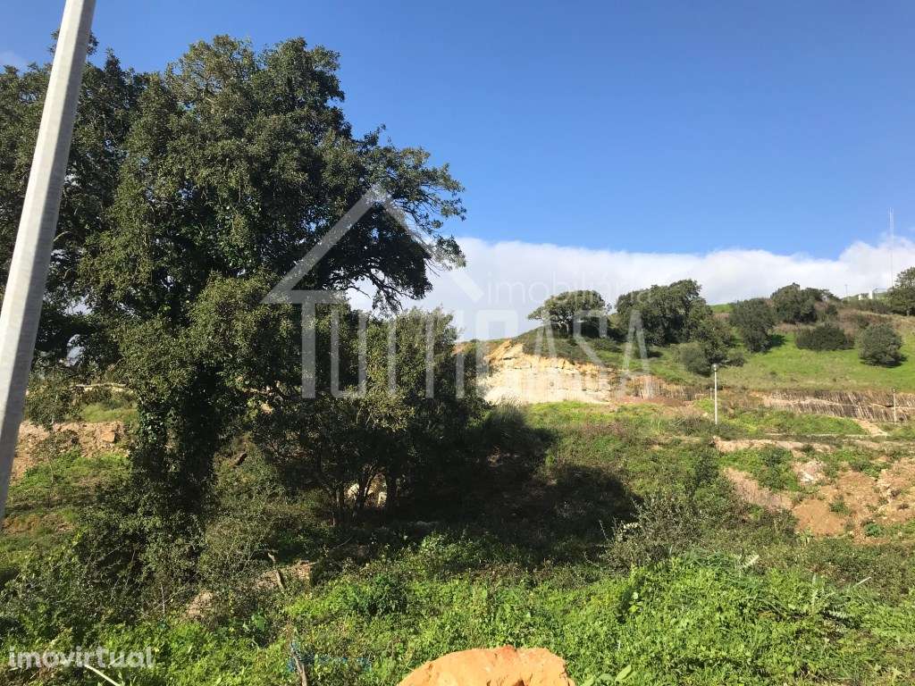 Lote de terreno urbano para construção - Grande imagem: 5/6