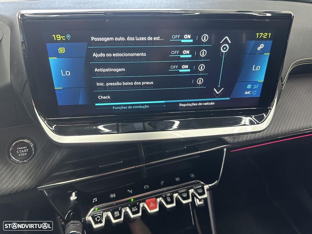 Peugeot e-2008 50 kWh GT Pack - 30