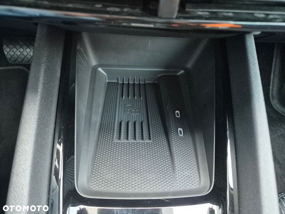 Skoda Octavia 2.0 TDI Edition 130 Selection DSG - 32