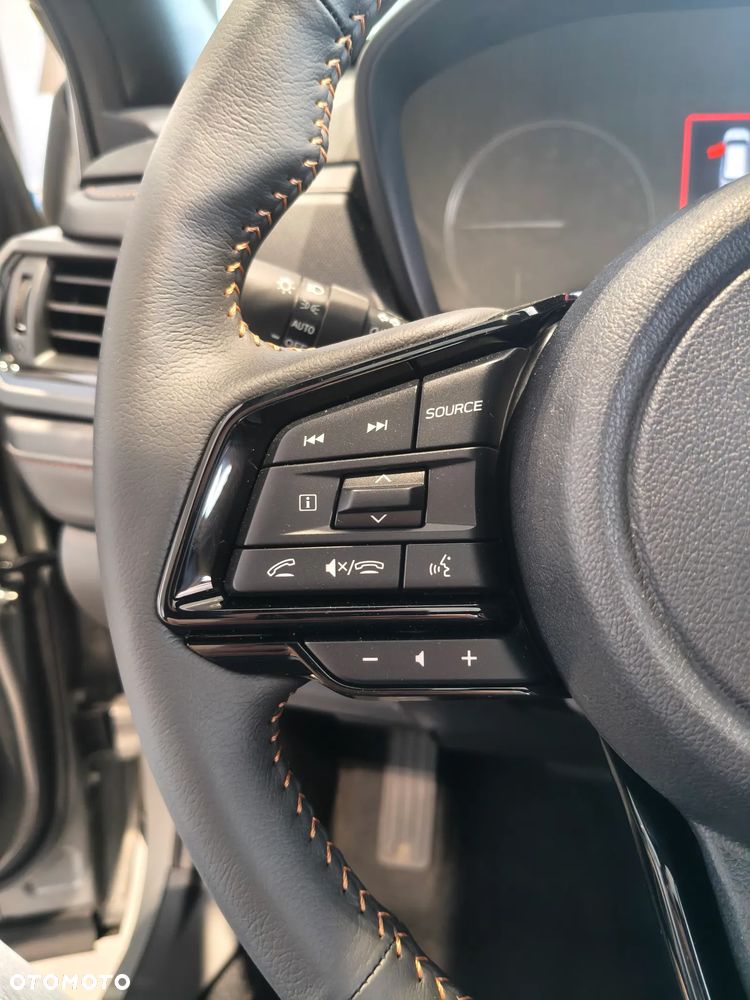 Subaru Forester 2.0i-L Platinum (EyeSight) Lineartronic - 13