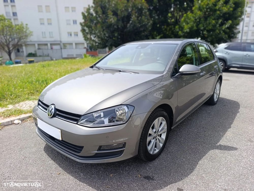 VW Golf 1.6 TDi Confortline - 1