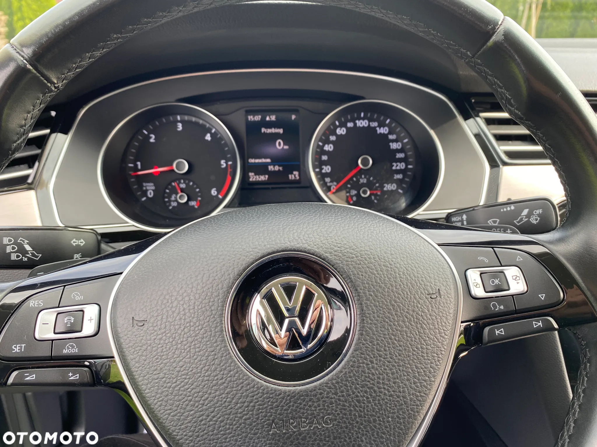 Volkswagen Passat 2.0 TDI BMT Highline DSG - 35