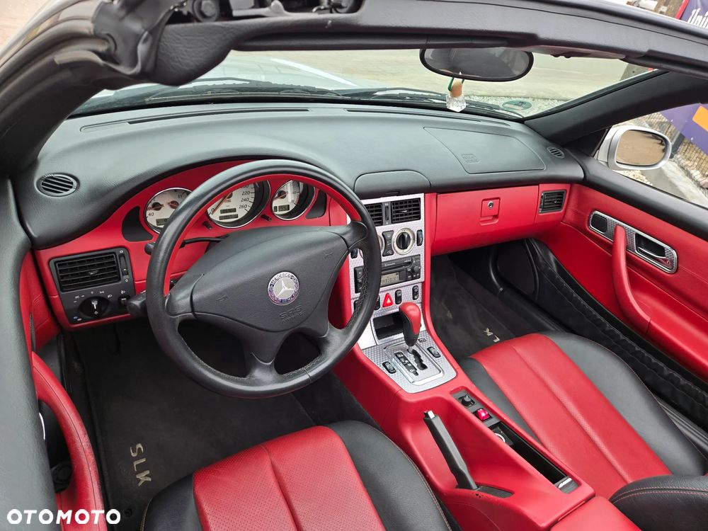 Mercedes-Benz SLK - 8