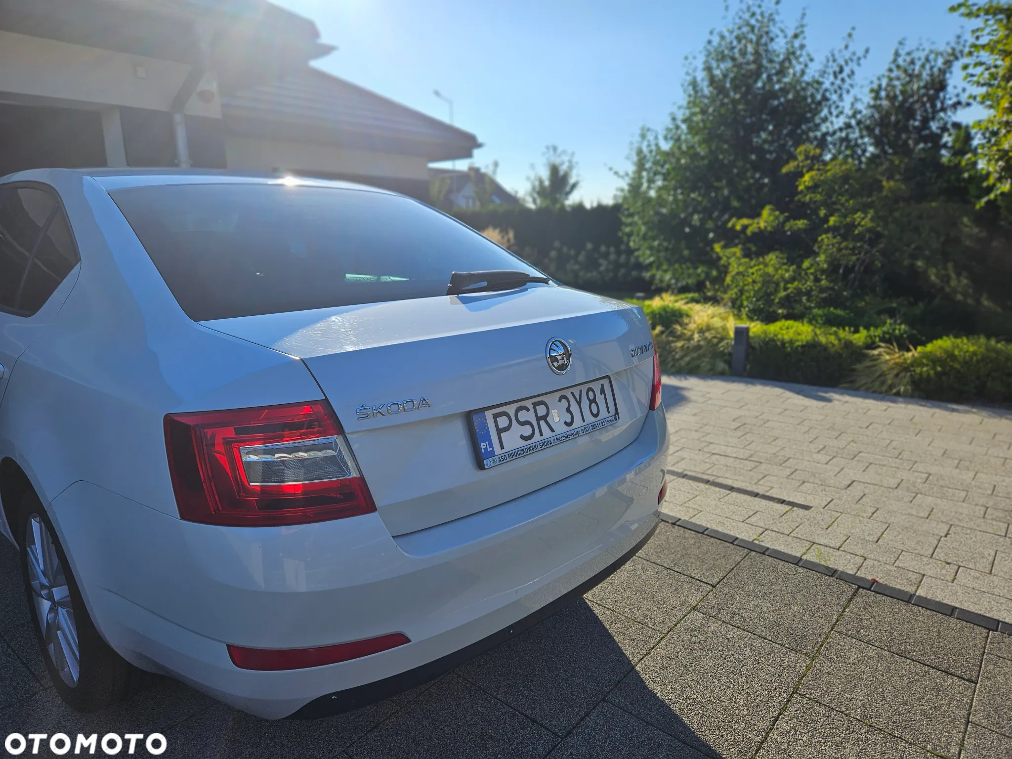 Skoda Octavia ver-1-4-tsi-ambition - 2
