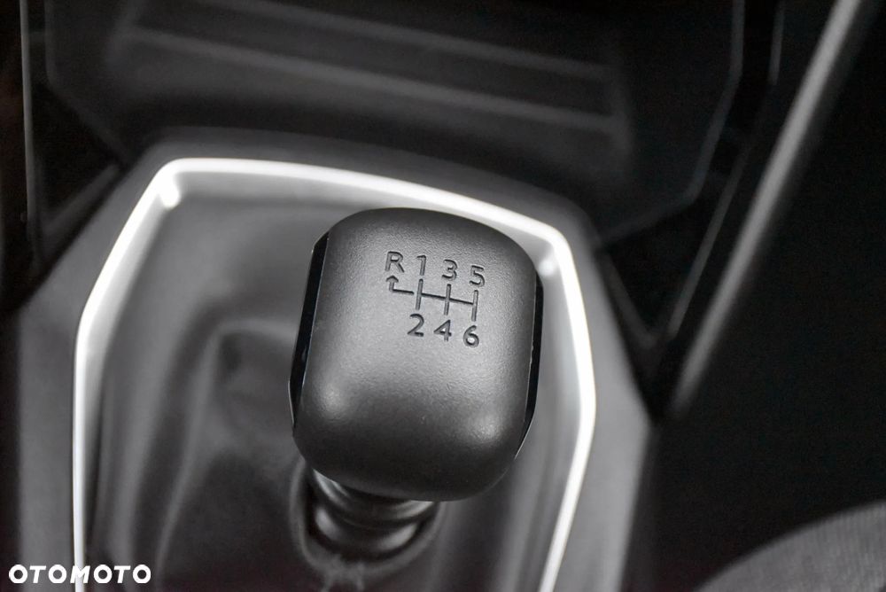 Peugeot 208 Benzin 100 Style - 29