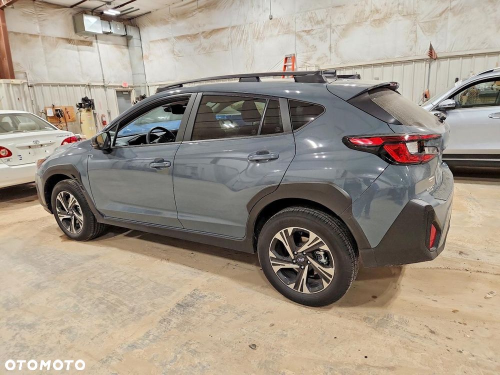 Subaru Crosstrek - 3