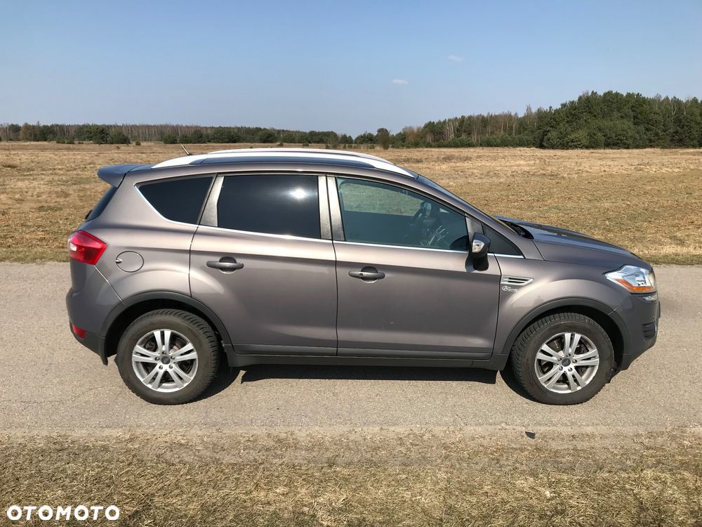 Ford Kuga - 4