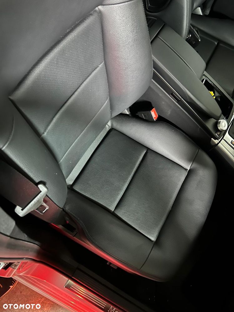 Mercedes-Benz Klasa E 200 BlueTEC 7G-TRONIC - 4