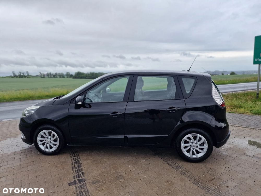 Renault Scenic dCi 110 Xmod Paris - 15