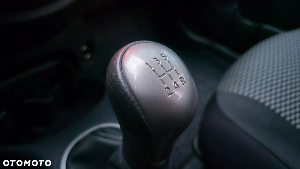 Nissan Micra 1.2 DIG-S Salt & Pepper - 16