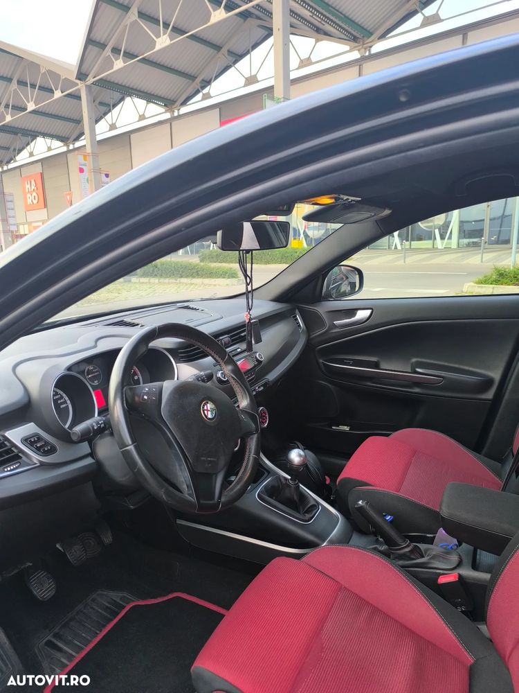 Alfa Romeo Giulietta 1.4 TB 16V Veloce - 9