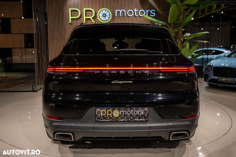 Porsche Cayenne - 19