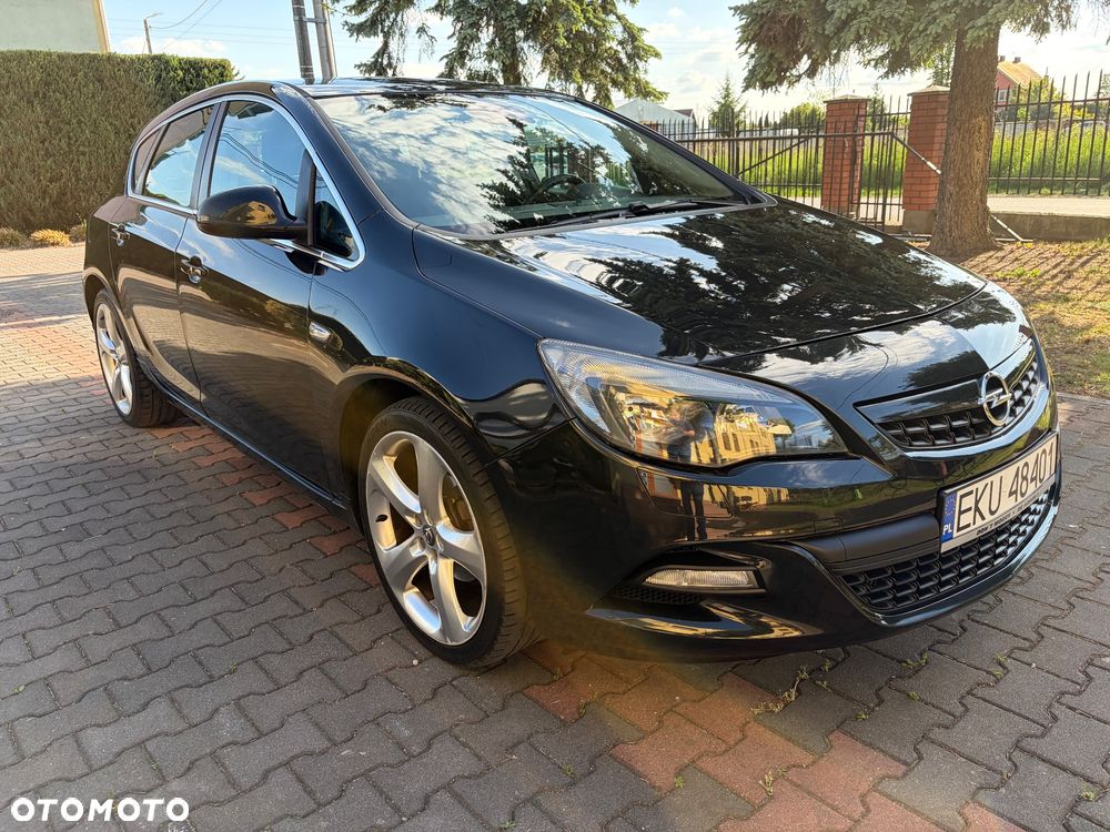 Opel Astra 1.4 Turbo - 2