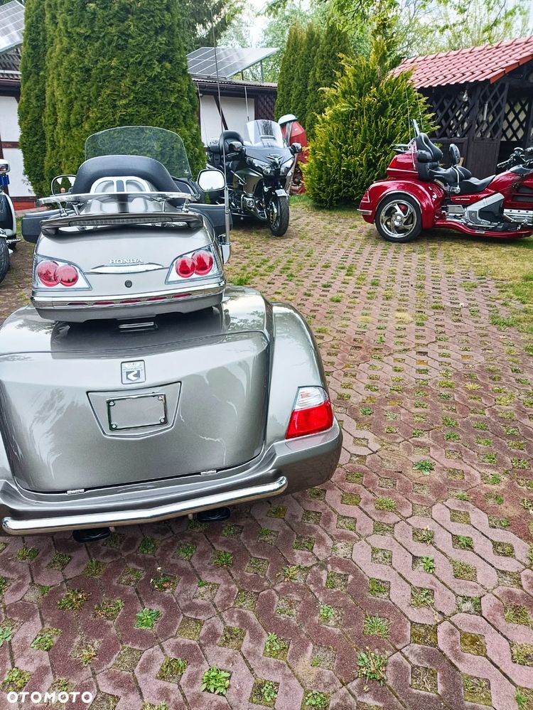 Honda GL - 5
