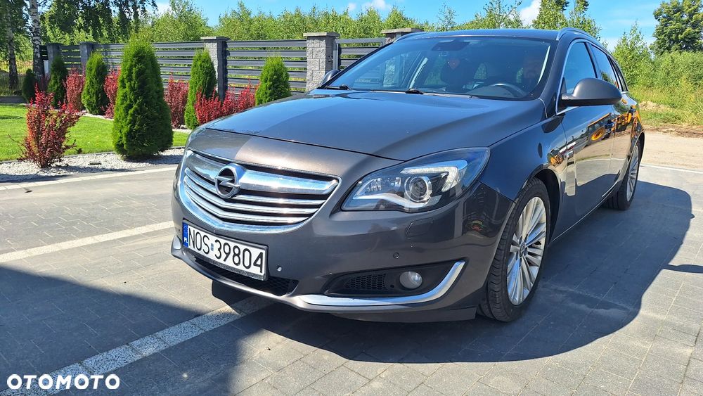 Opel Insignia - 1