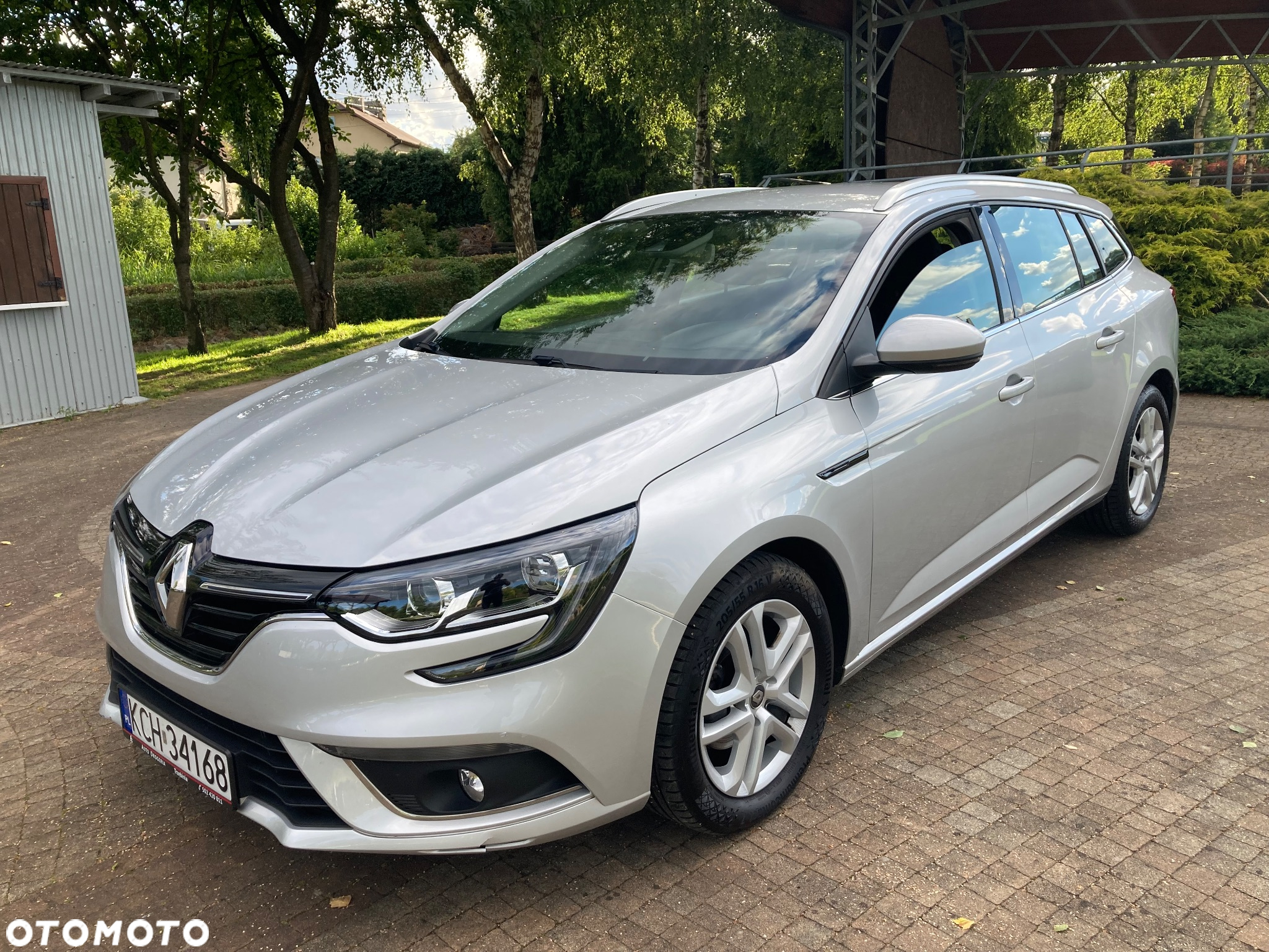 Renault Megane Grandtour TCe 140 GPF ZEN - 2