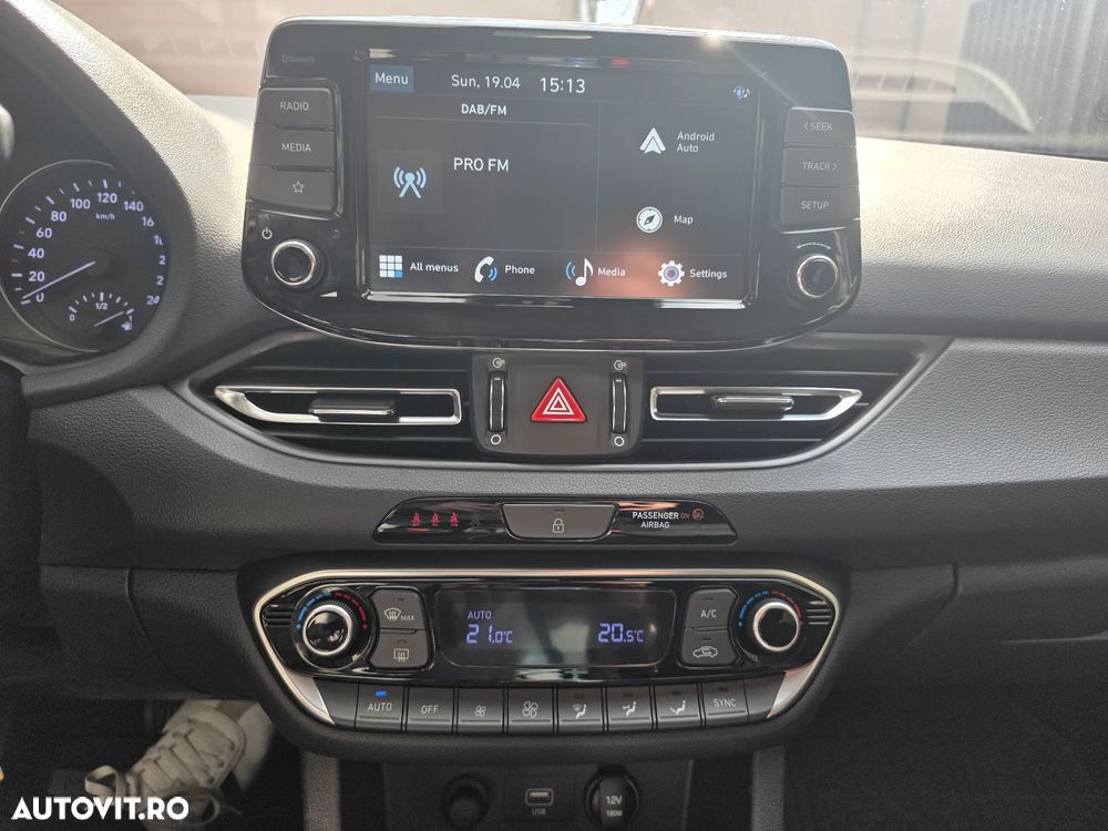 Hyundai i30 1.5 T-GDI 160CP MHEV 5DR 7DCT Highway - 10