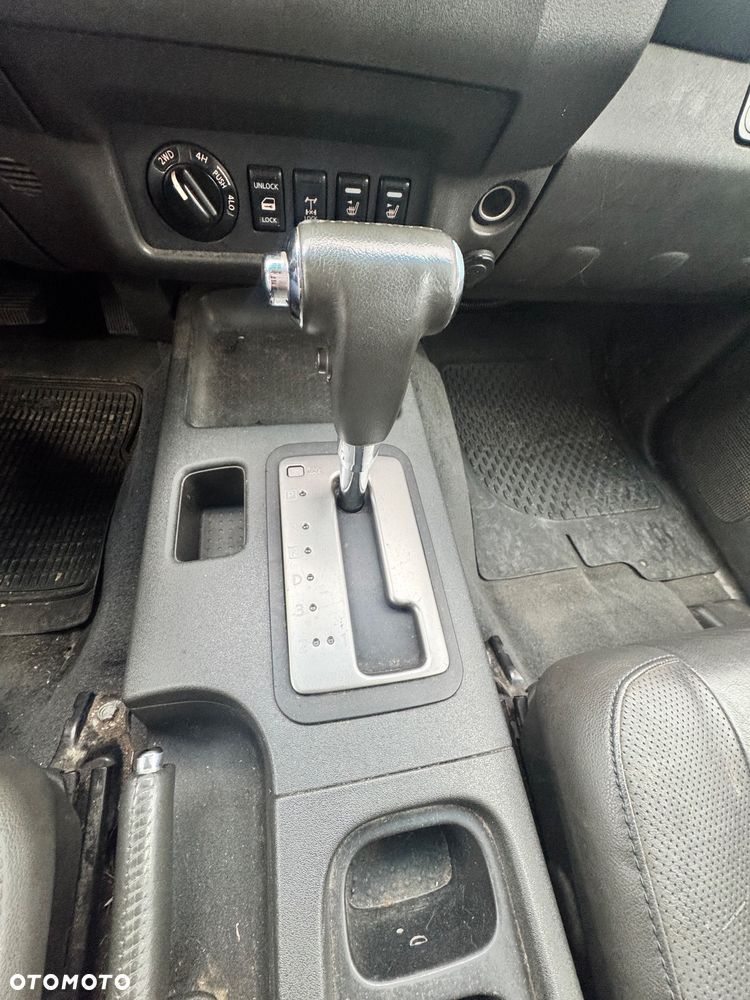 Nissan Navara DPF Autm Premium - 15