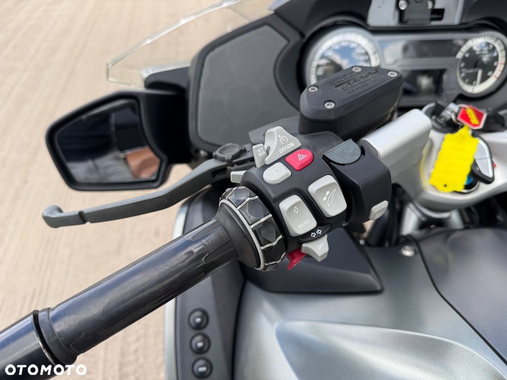 BMW R - 26