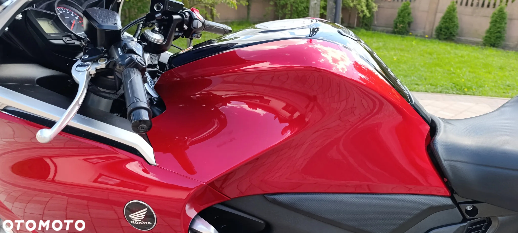 Honda VFR - 36
