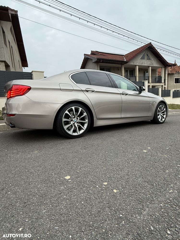 BMW Seria 5 535d xDrive Aut. Luxury Line - 5