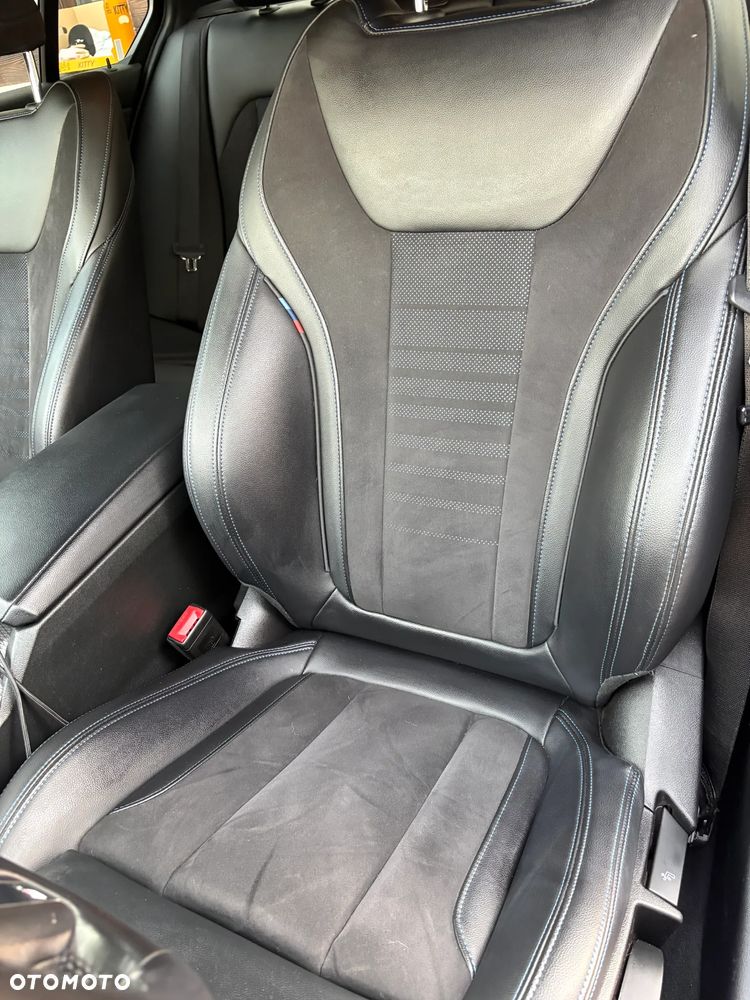 BMW Seria 3 318i M Sport - 17