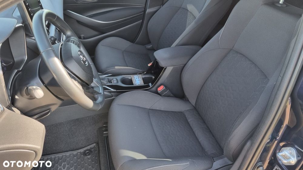 Toyota Corolla 1.8 Hybrid Comfort - 24