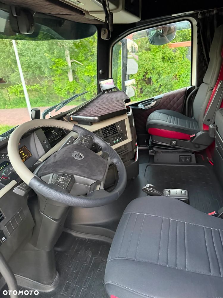 Volvo FH540 - 11