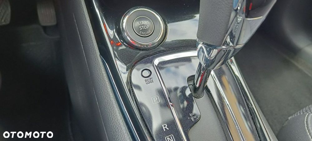 Nissan Pulsar 1.2 DIG-T Xtronic N-Connecta - 17