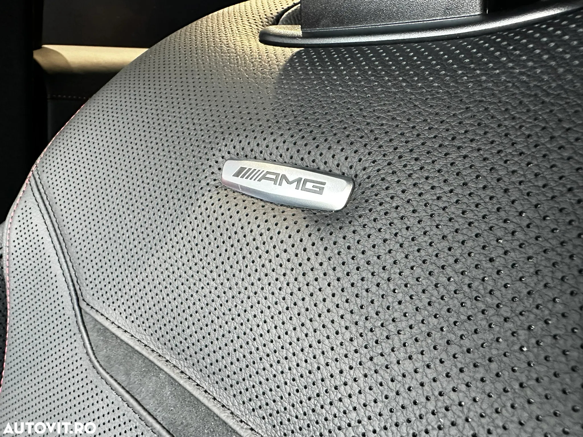 Mercedes-Benz GLC AMG 43 4MATIC - 28