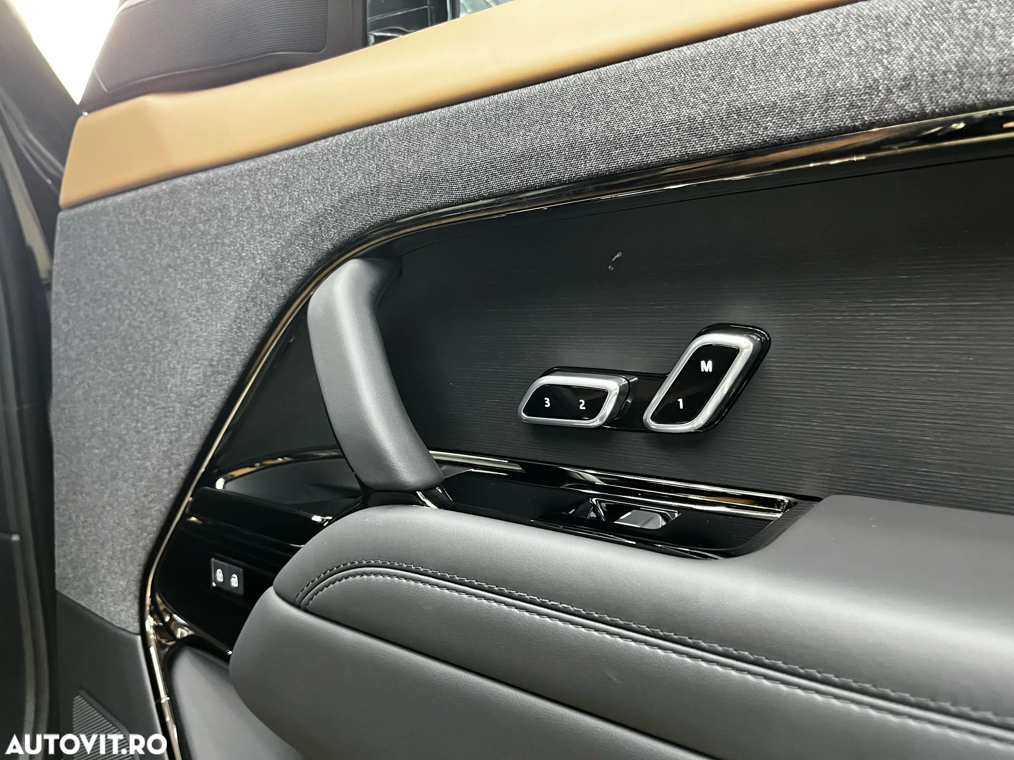Land Rover Range Rover Sport - 36
