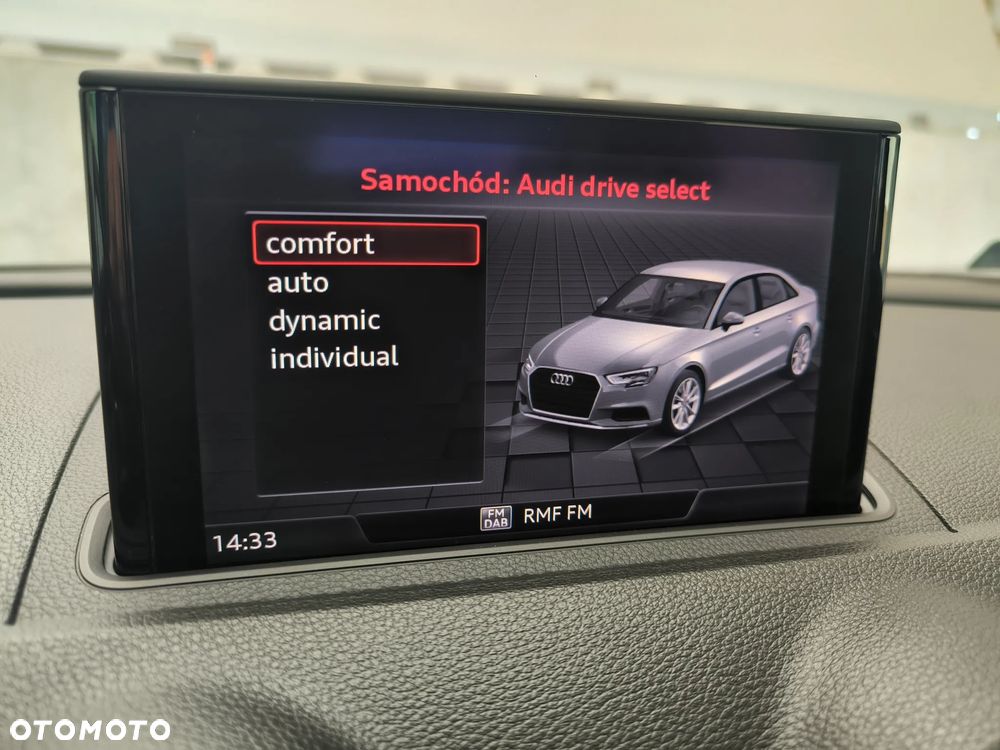 Audi RS3 Limousine 2.5 TFSI Quattro S tronic - 22