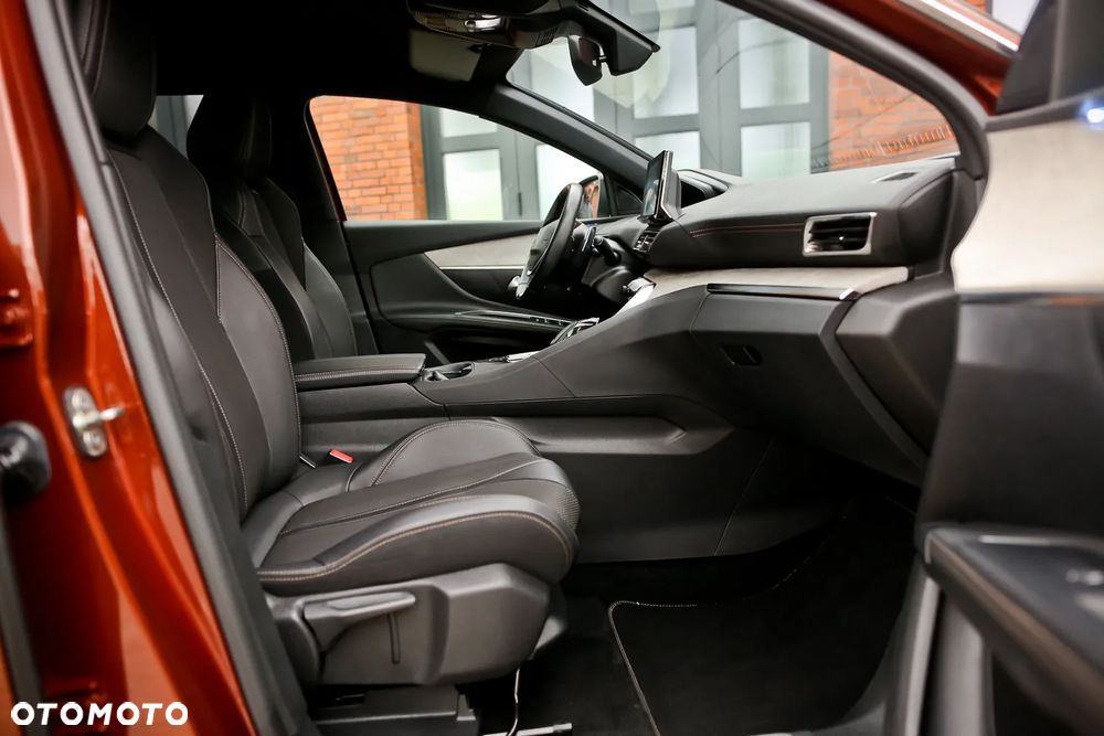 Peugeot 5008 2.0 BlueHDi GT S&S EAT8 - 29