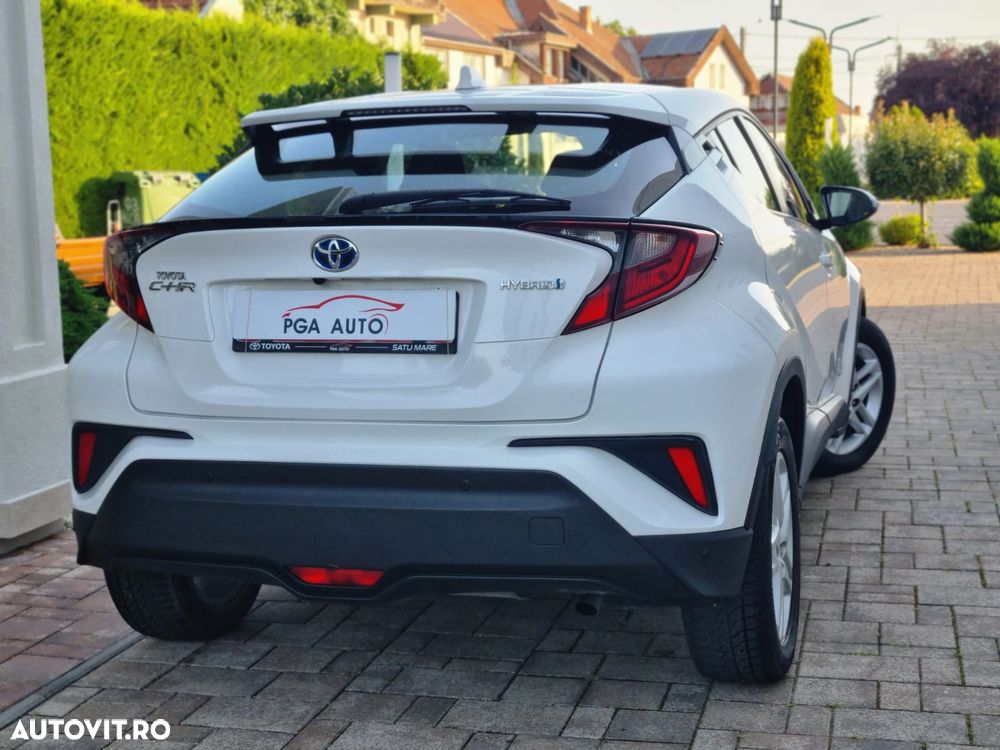 Toyota C-HR Style - 4