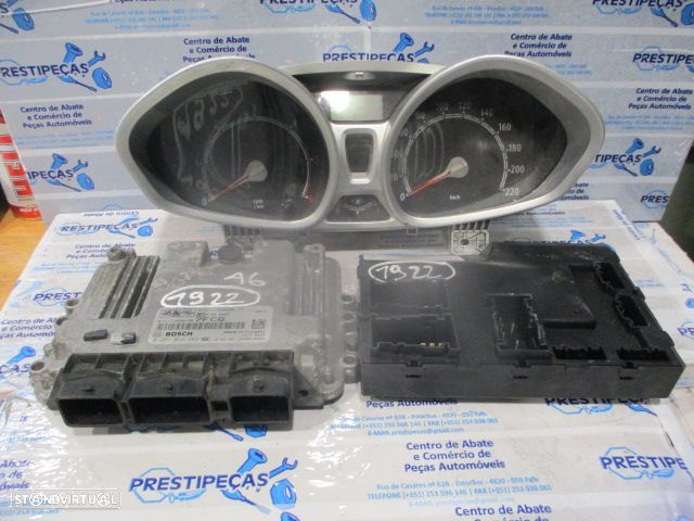 Centralina 0281014989 8V2112A6540PG  8V5115K600CH  8A6T10849GJ FORD FIESTA 6 FASE 1 2010 1.6TDCI 90CV 5P PRETO BOSCH - 1
