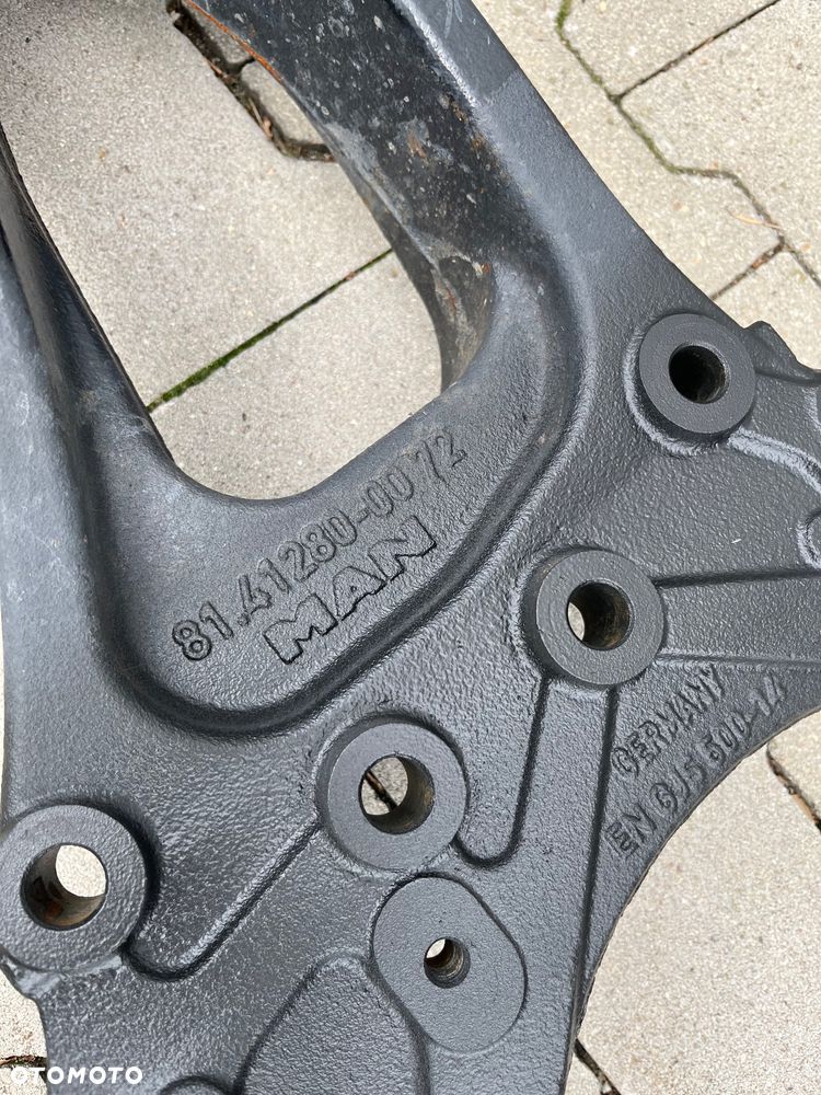 Belka przednia MAN TGS TG3 zderzak wspornik nowy model - 2