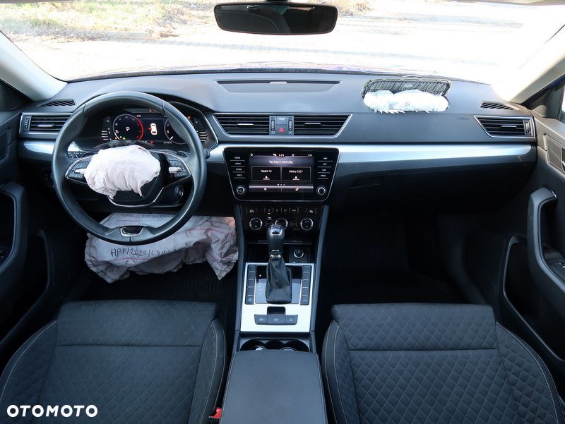 Skoda Superb 2.0 TDI SCR Ambition DSG - 12