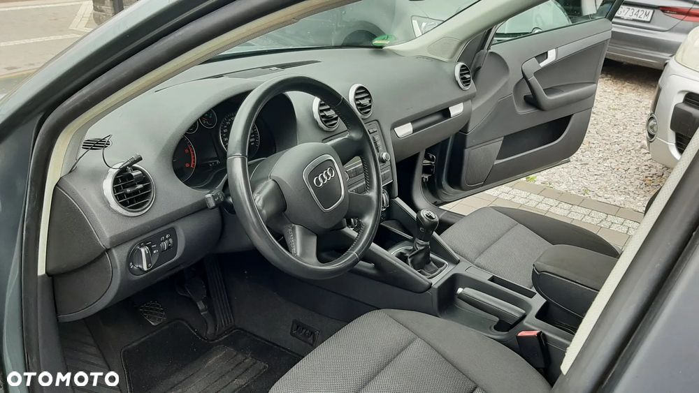 Audi A3 Sportback - 9