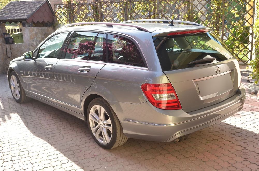 Mercedes-Benz Klasa C 180 CGI BlueEff Avantgarde - 10