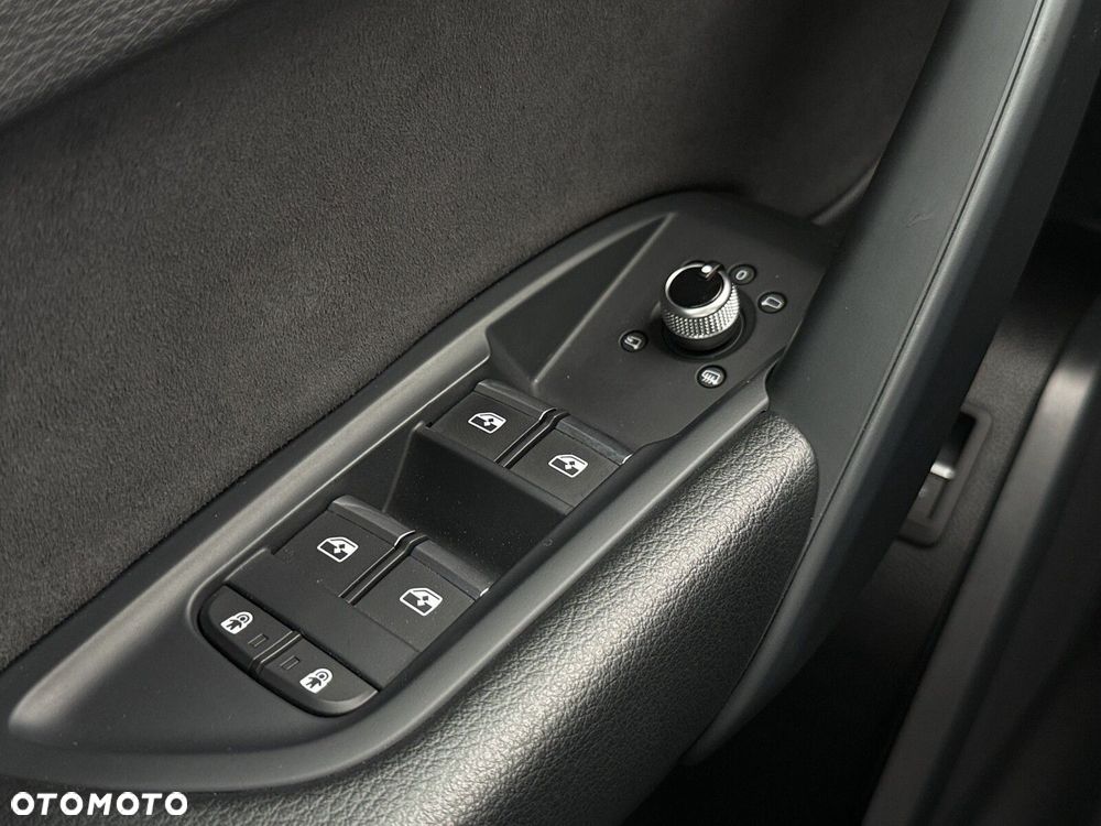 Audi Q5 40 TDI mHEV Quattro S Line S tronic - 32