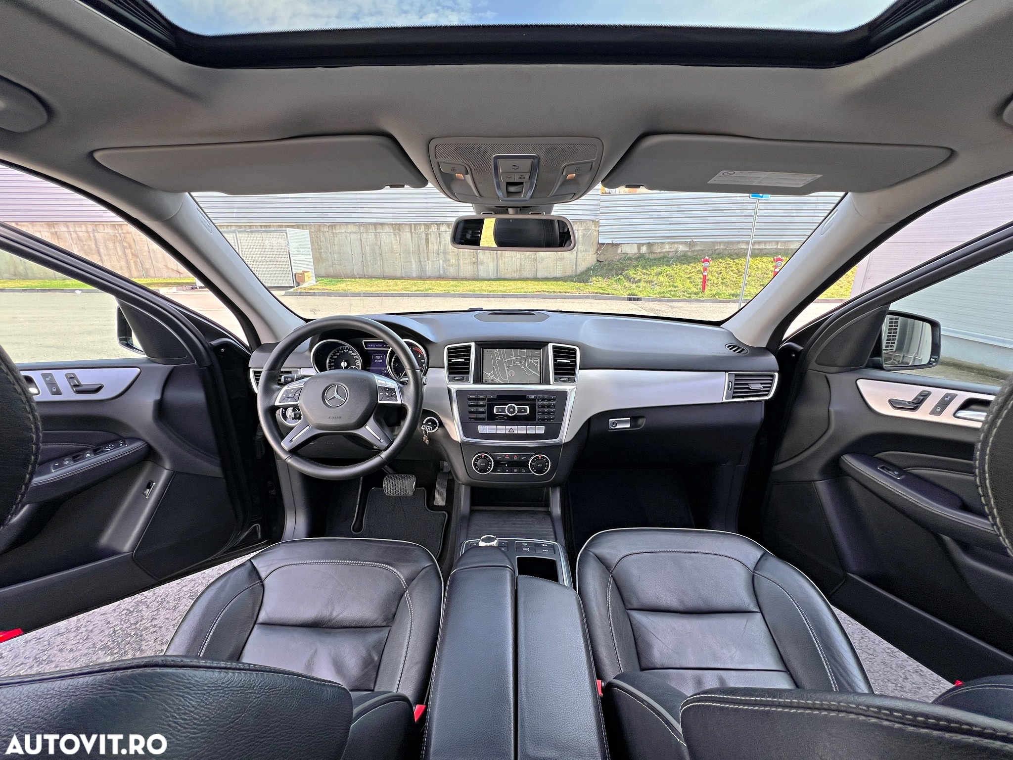 Mercedes-Benz ML 350 BlueTec 4MATIC Aut - 10