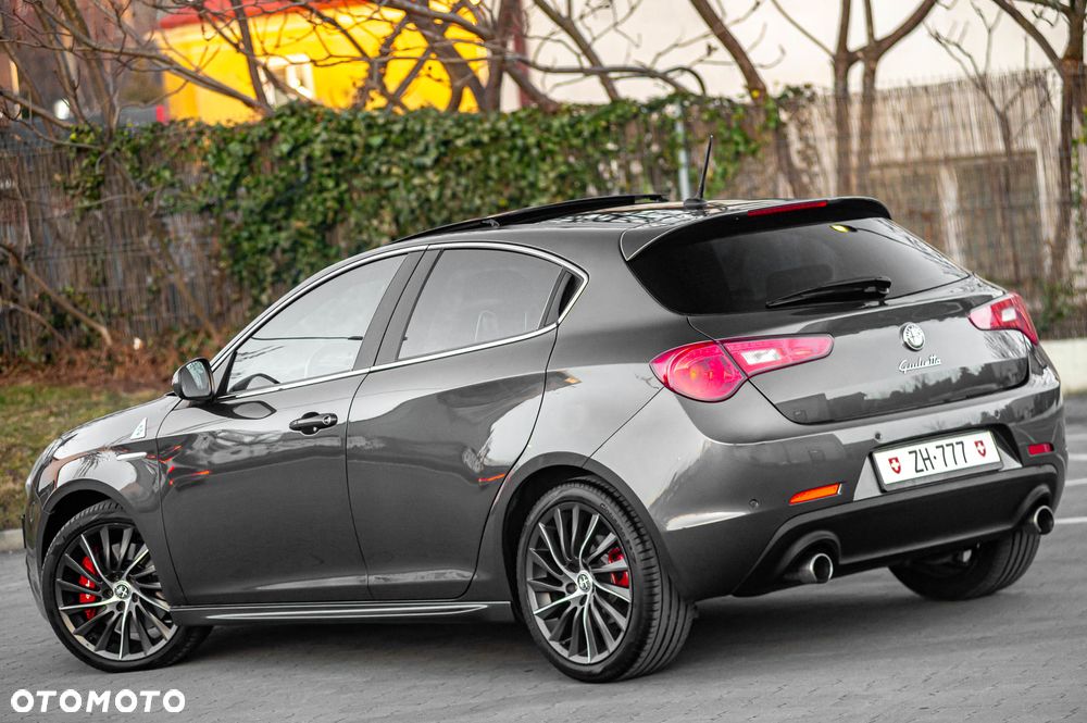 Alfa Romeo Giulietta 1.8 TBi 16V TCT Quadrifoglio Verde - 13
