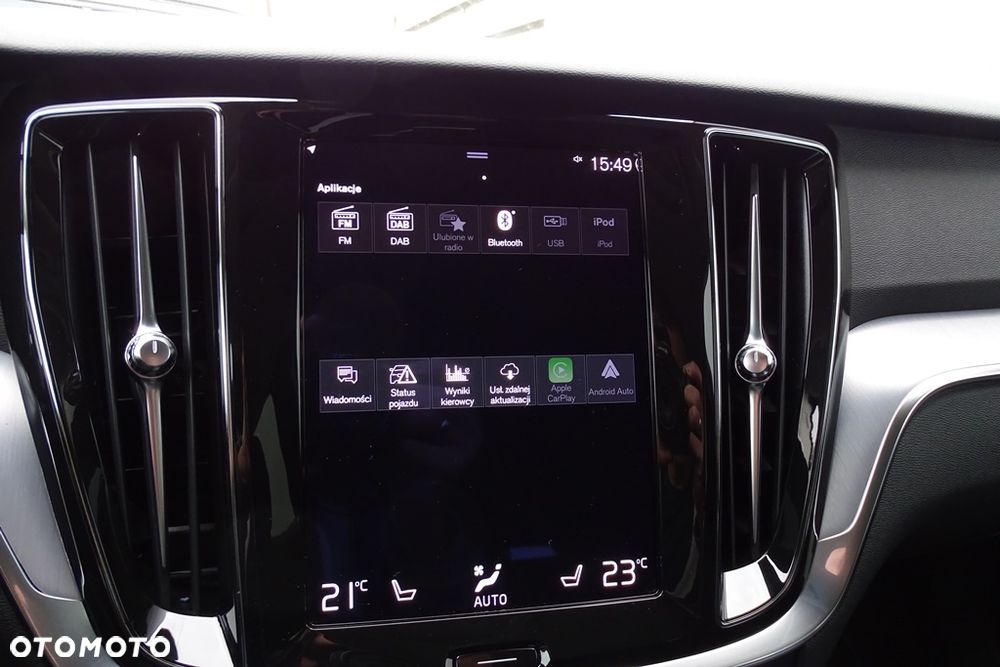 Volvo V60 T6 AWD Recharge Geartronic RDesign Expression - 40
