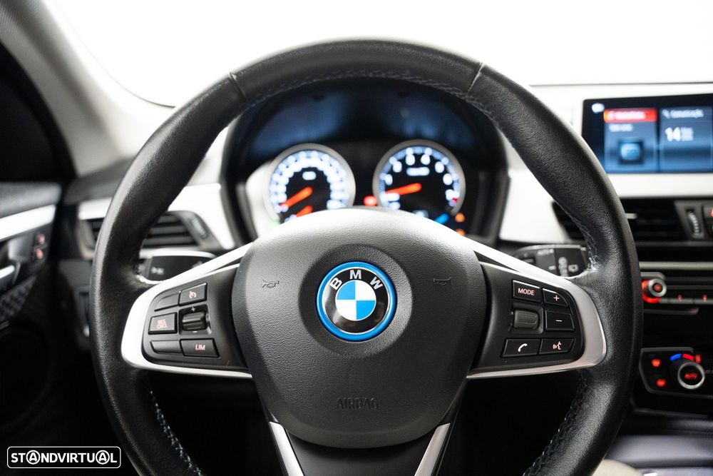 BMW X1 25 e xDrive Corporate Edition - 20