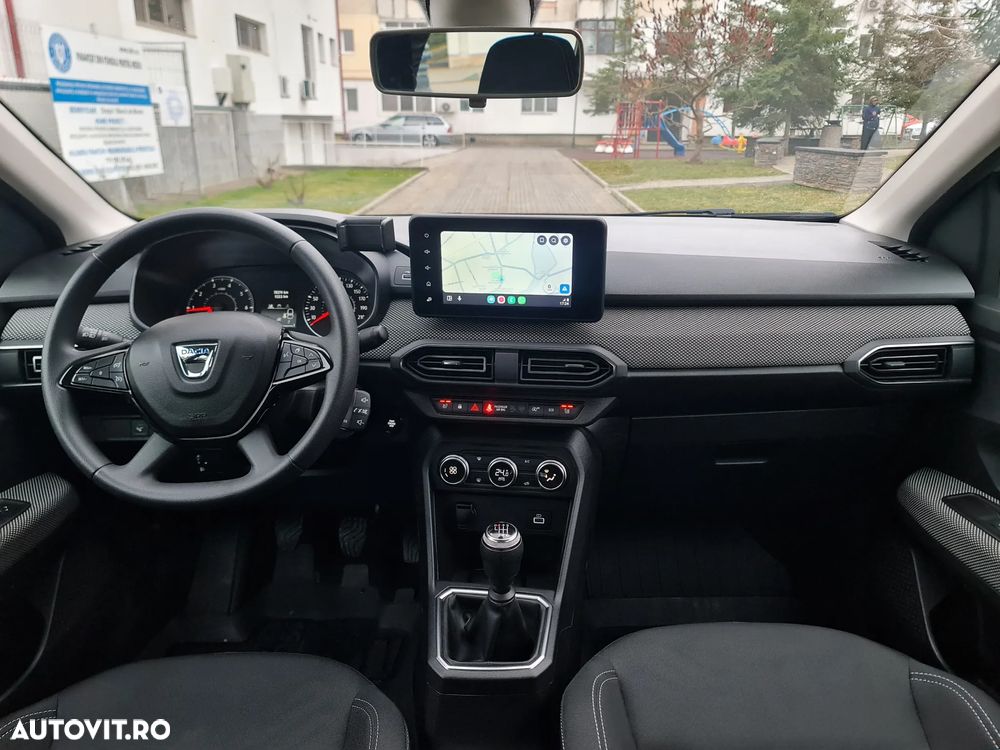 Dacia Logan TCe 90 MT6 Comfort - 5