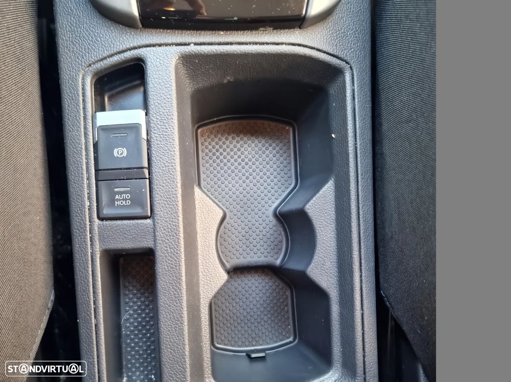 VW T-Roc 1.5 TSI Life DSG - 24