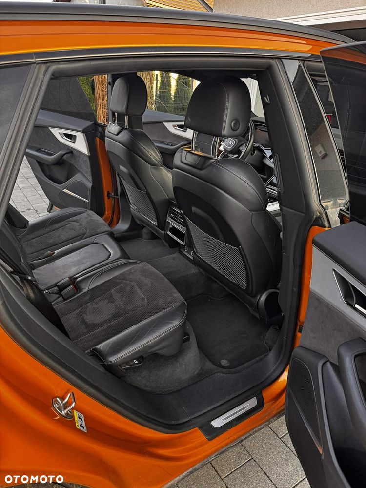 Audi Q8 - 22
