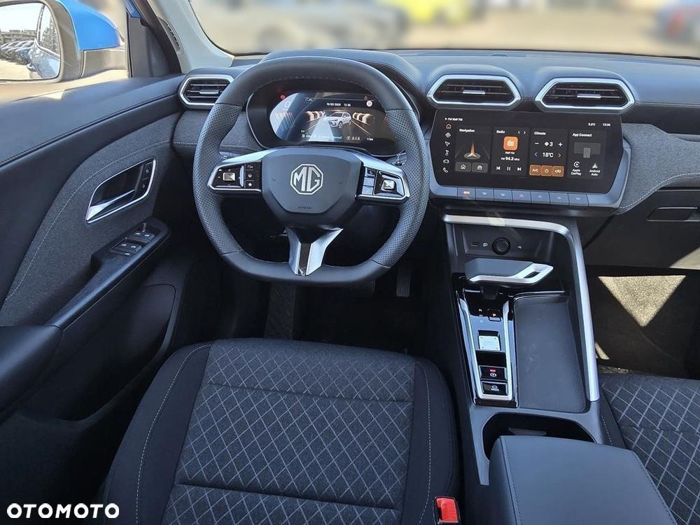 MG ZS 1.5 HEV+ Excite - 12